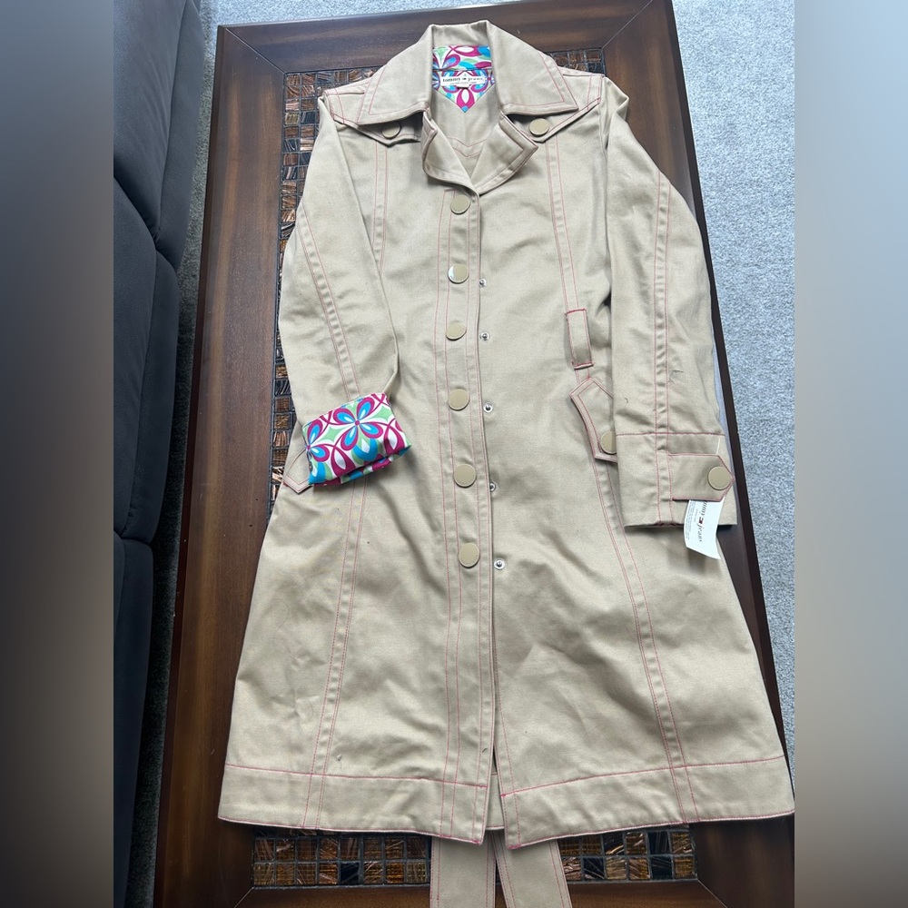 Tommy Hilfiger Tan Trench Coat Classic Lightweight Design